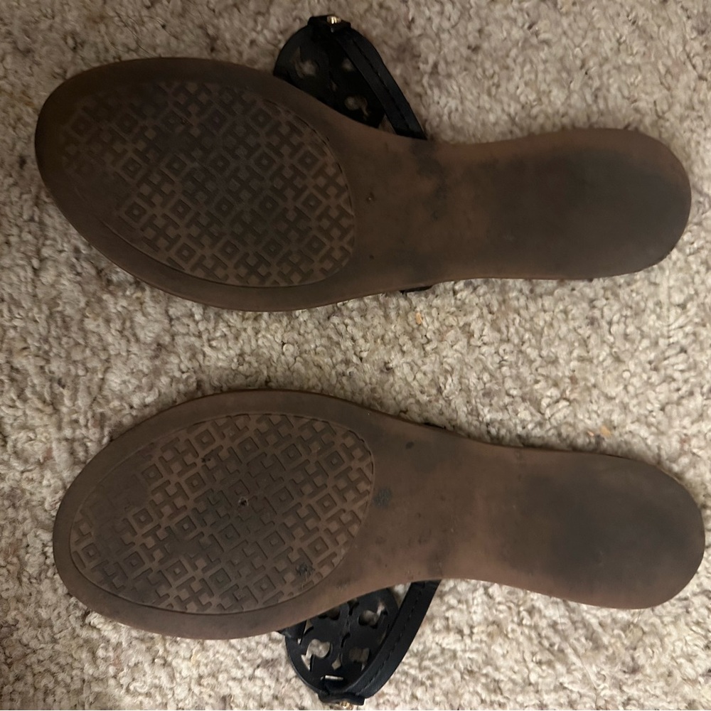 Tory Burch Black Miller Leather Thong Sandals - Picture 4 of 4